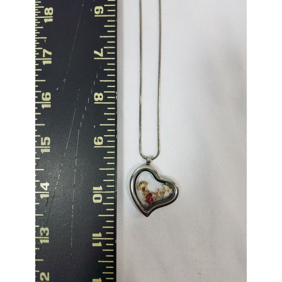 Floating Charm Memory Locket and chain with 4 charms Angel Bee Starfish Hearts - Picture 4 of 6